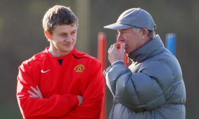 Solskjær har fått råd av mentor Ferguson: - Vi skal sette oss ned og diskutere noen ideer
